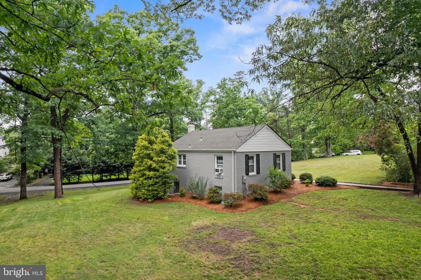12131 Waples Mill Road photo 30