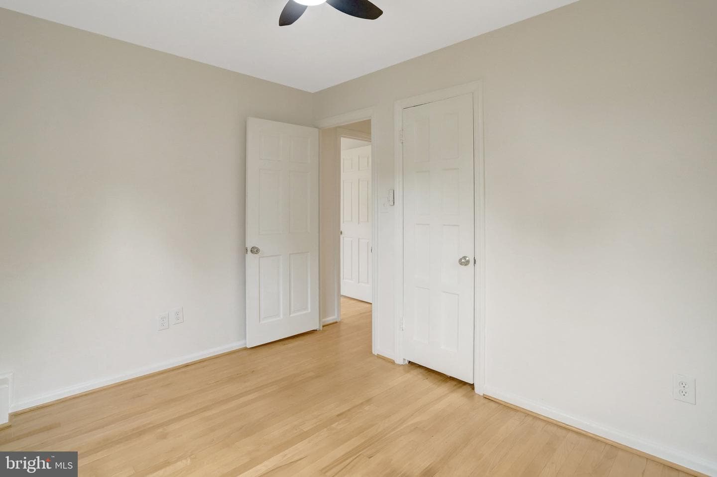 5926 Edgehill Court photo 15