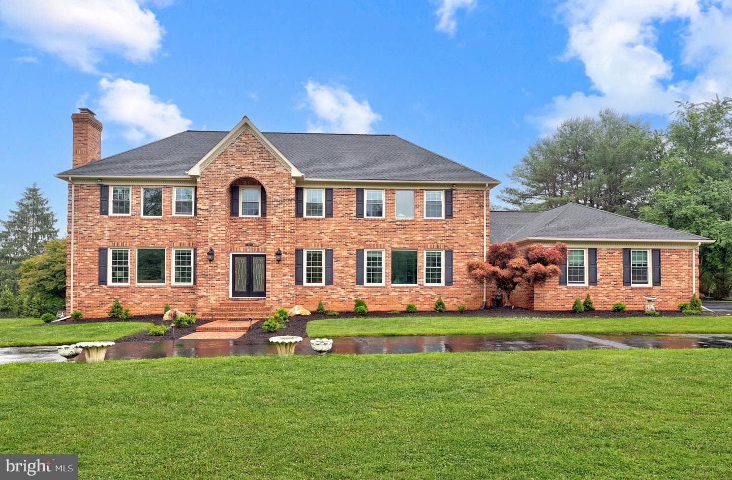 517 Seneca Road, Great Falls