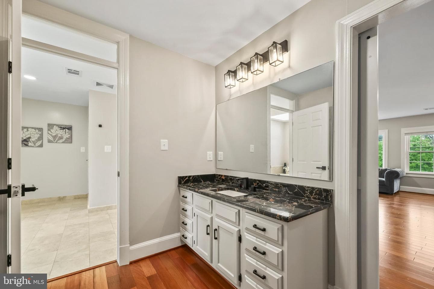 517 Seneca Road photo 44