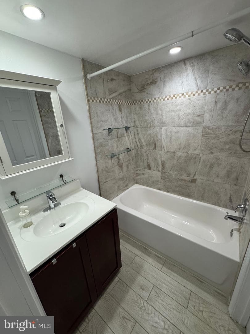 8353 Dunham Court #640 photo 7