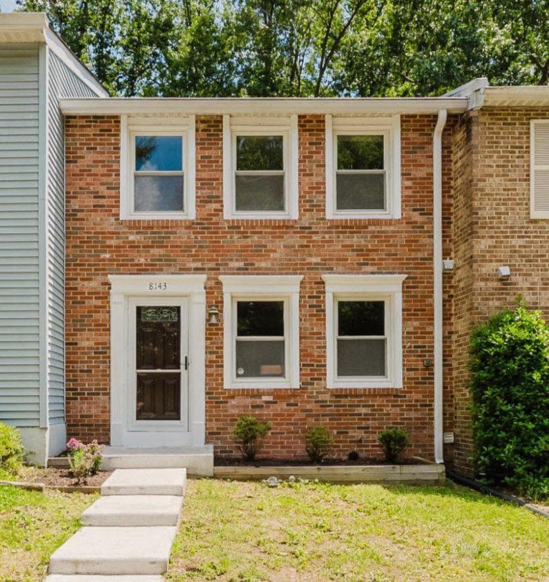 8143 Crystal Creek Court, Springfield