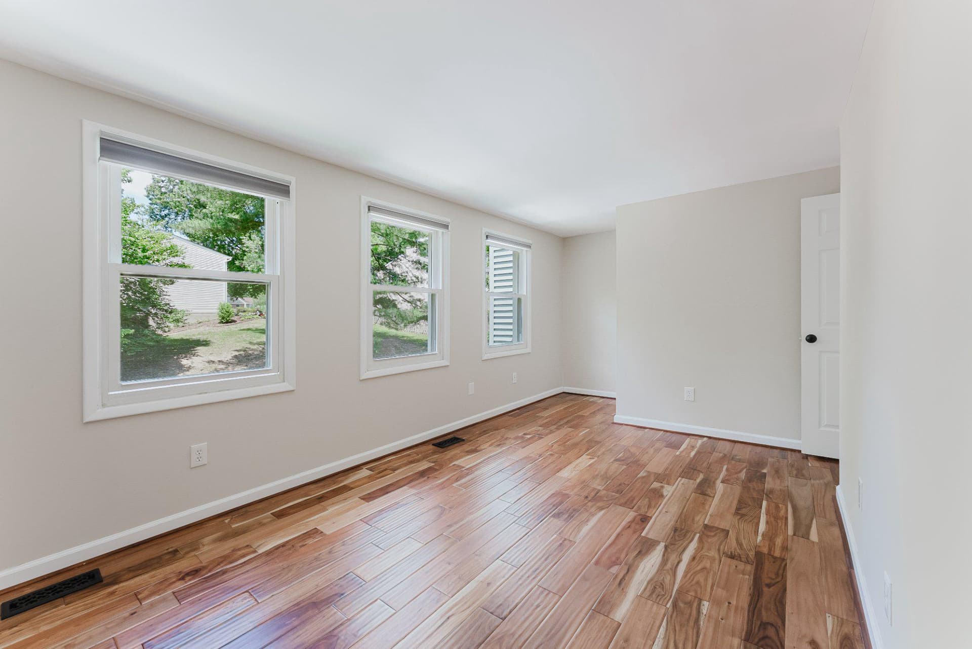 8143 Crystal Creek Court photo 22