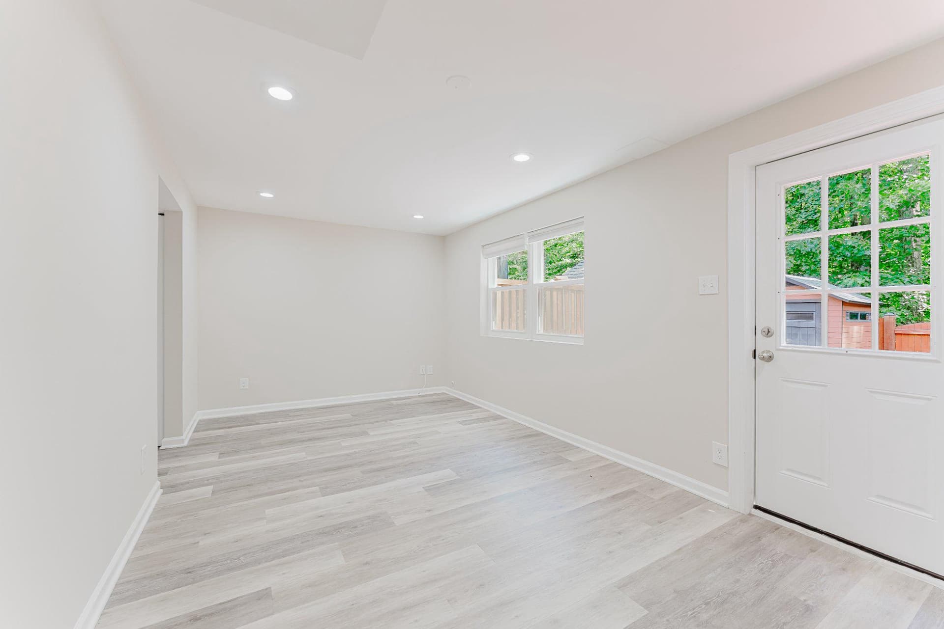 8143 Crystal Creek Court photo 34