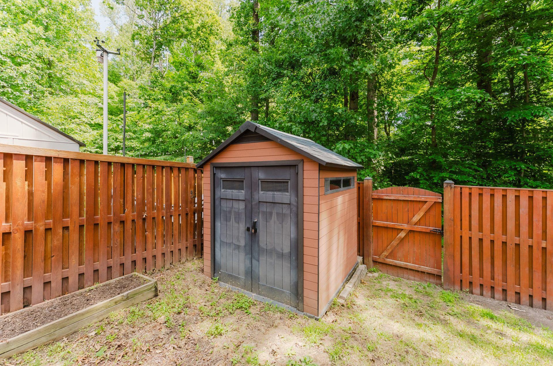 8143 Crystal Creek Court photo 37