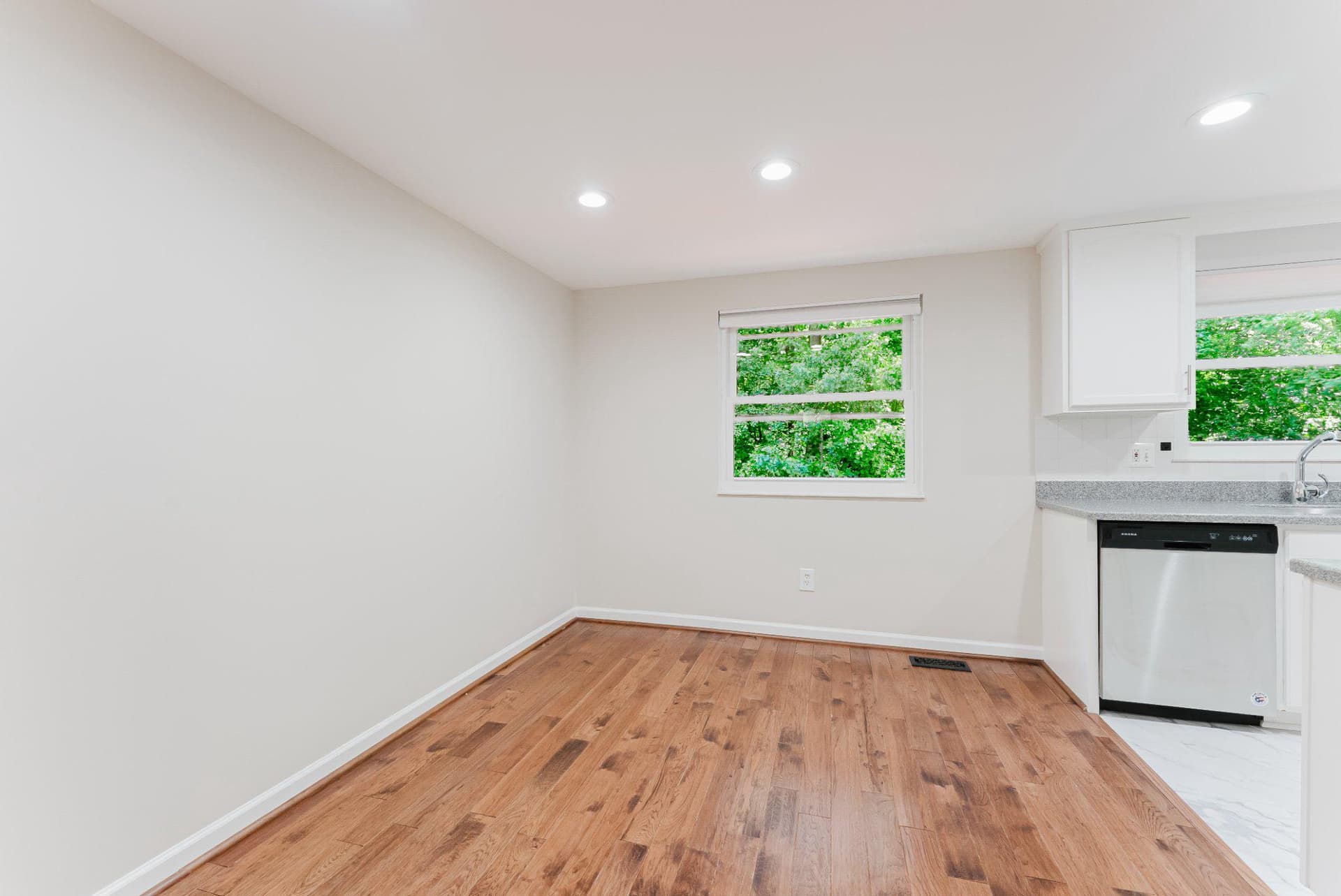 8143 Crystal Creek Court photo 9