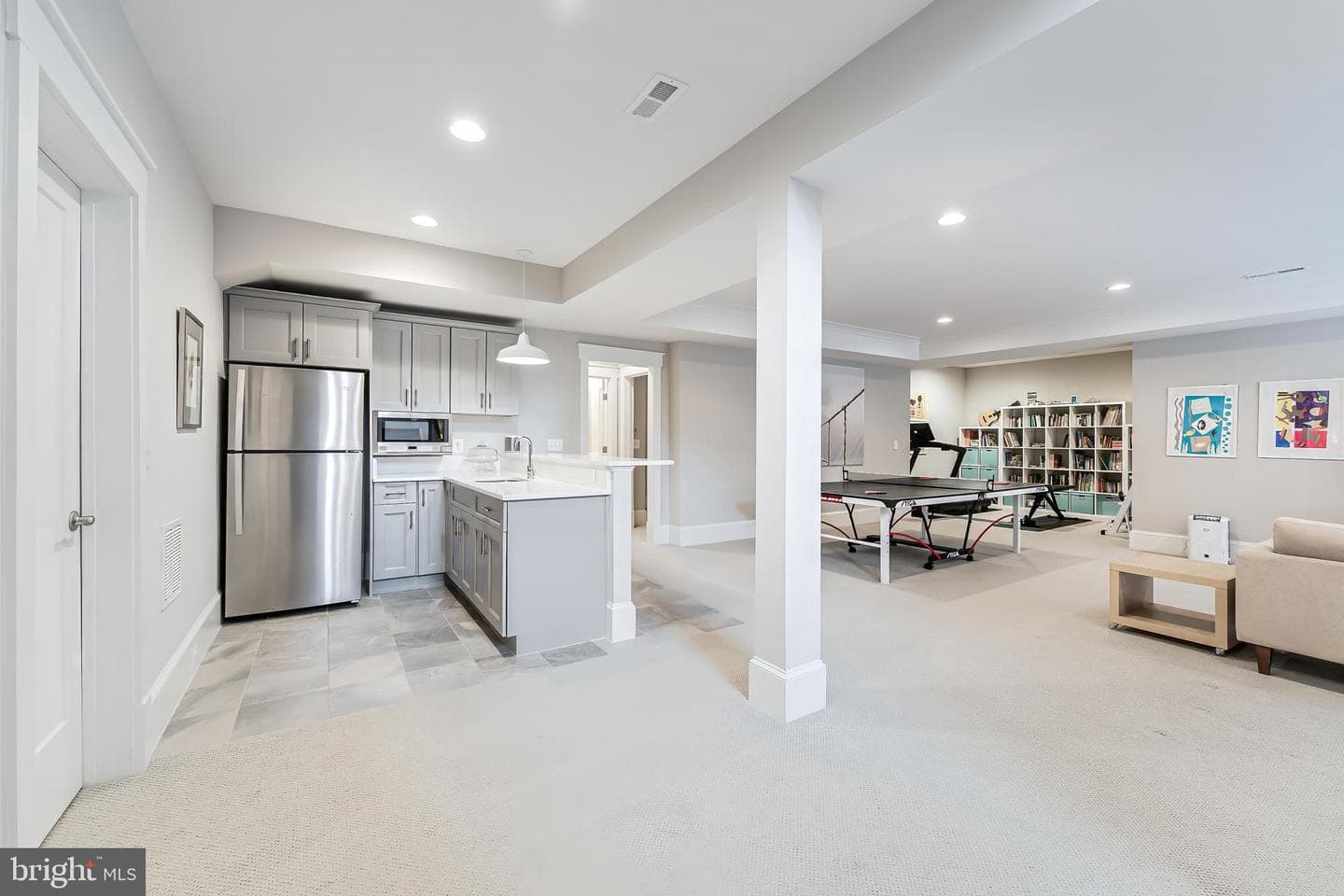 916 Desale Street SW photo 58