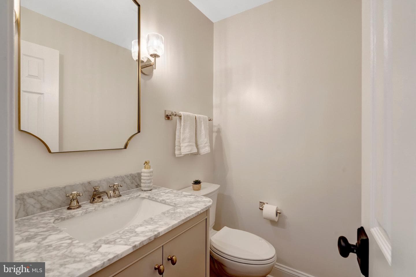 7373 Silver Pine Drive photo 41