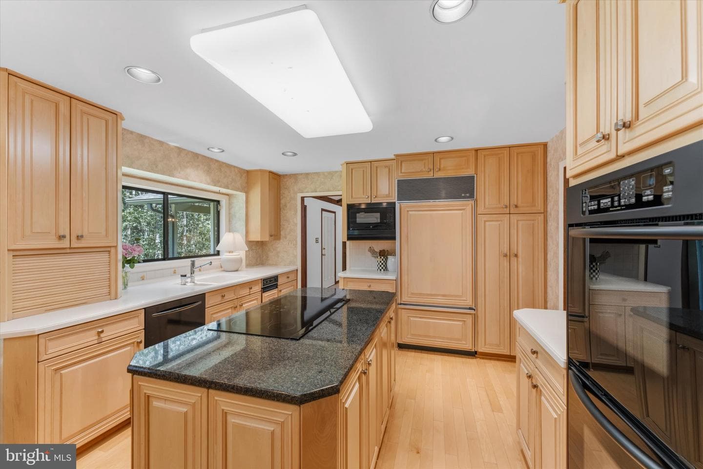 8000 Seven Hills Ct photo 12