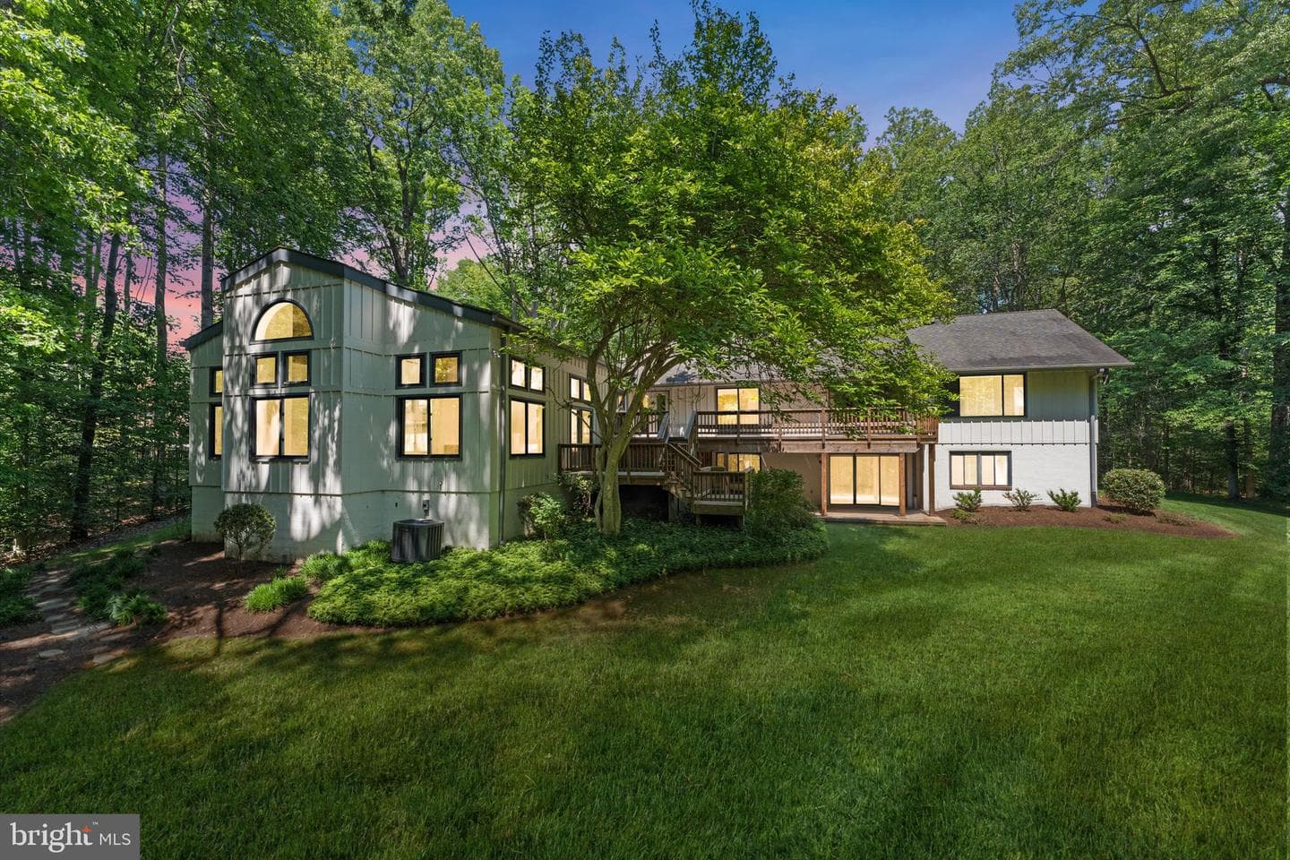 8000 Seven Hills Ct photo 4