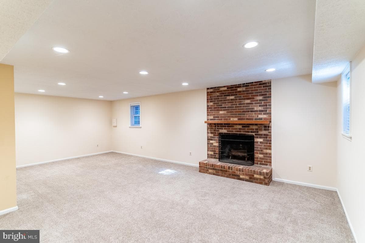 7348 Lewinsville Square Place photo 23