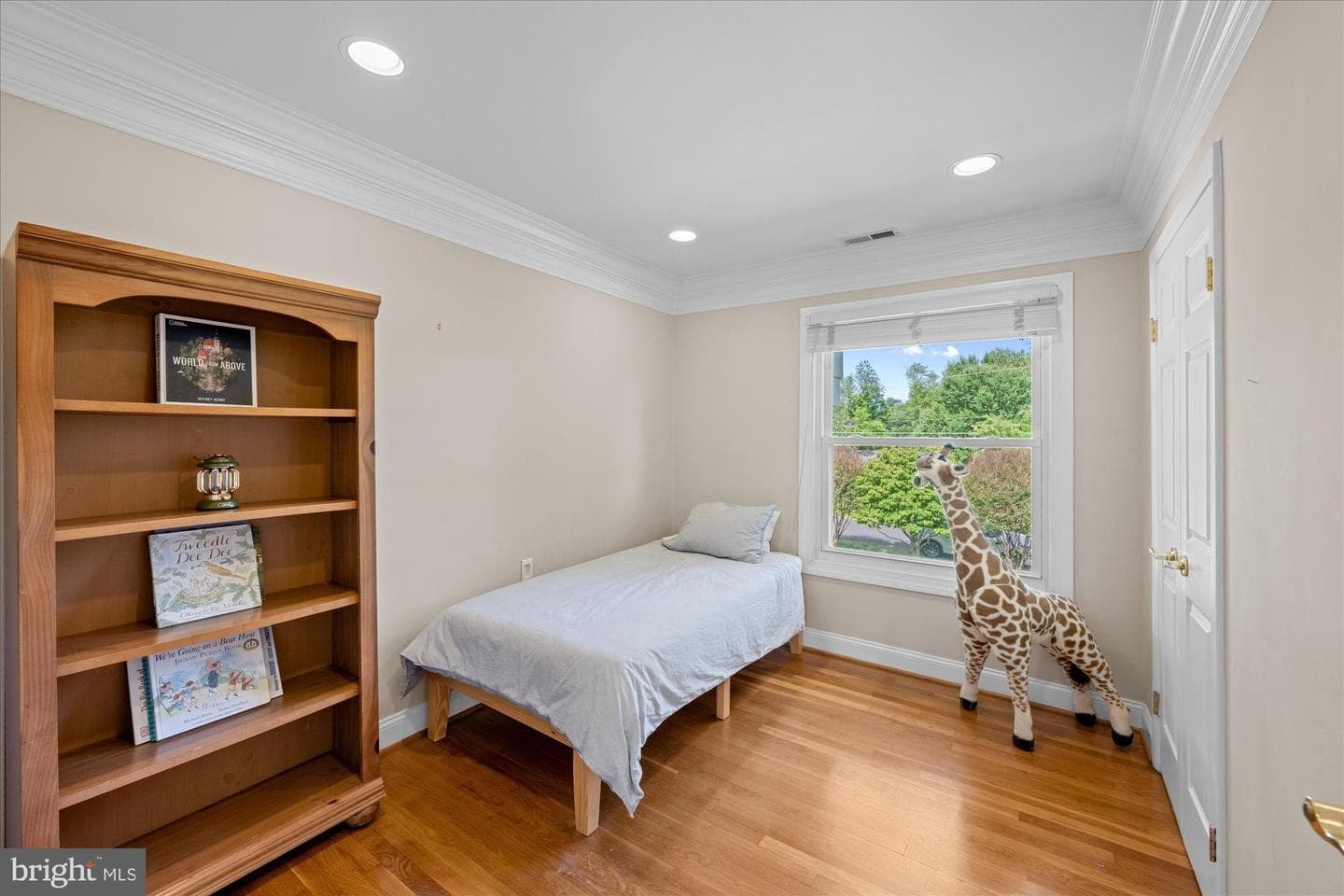 816 Constellation Drive photo 24