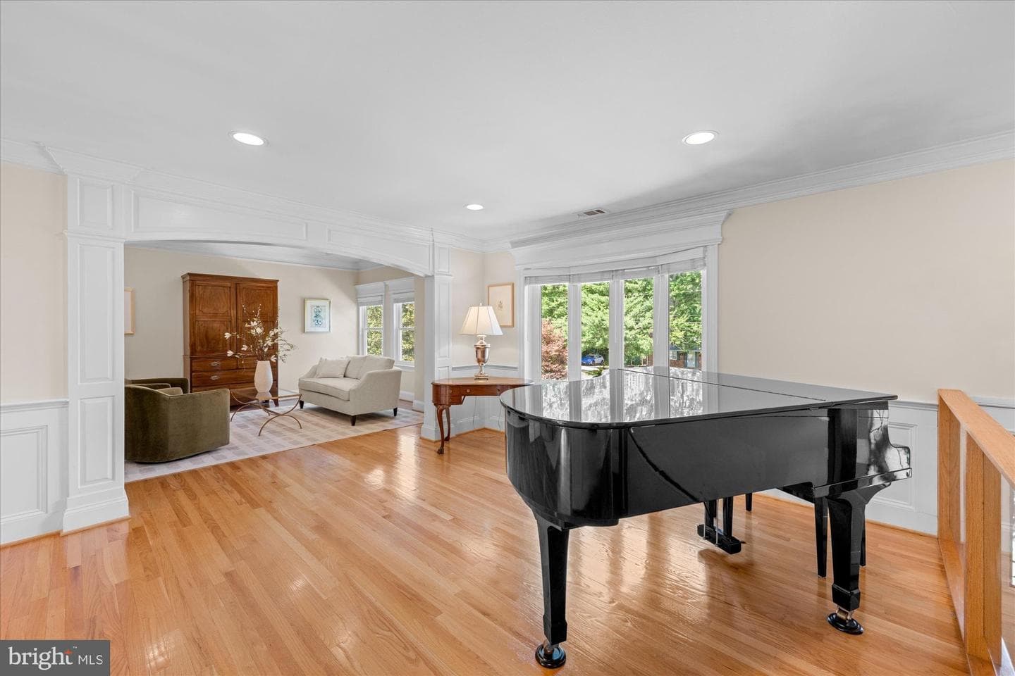 816 Constellation Drive photo 4