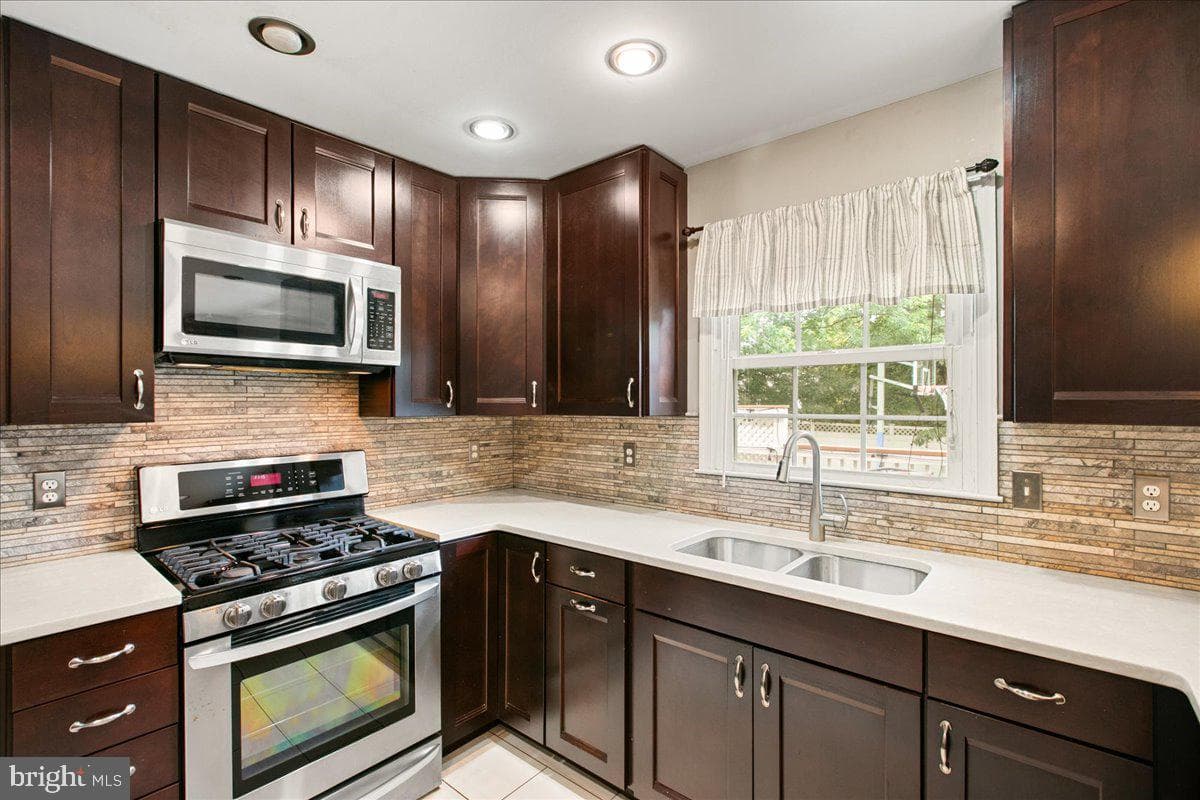 7142 Red Horse Tavern Lane photo 13