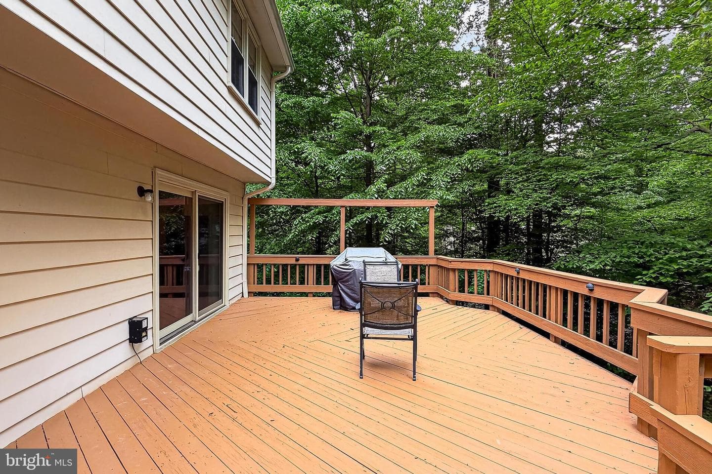 6042 Makely Drive photo 14