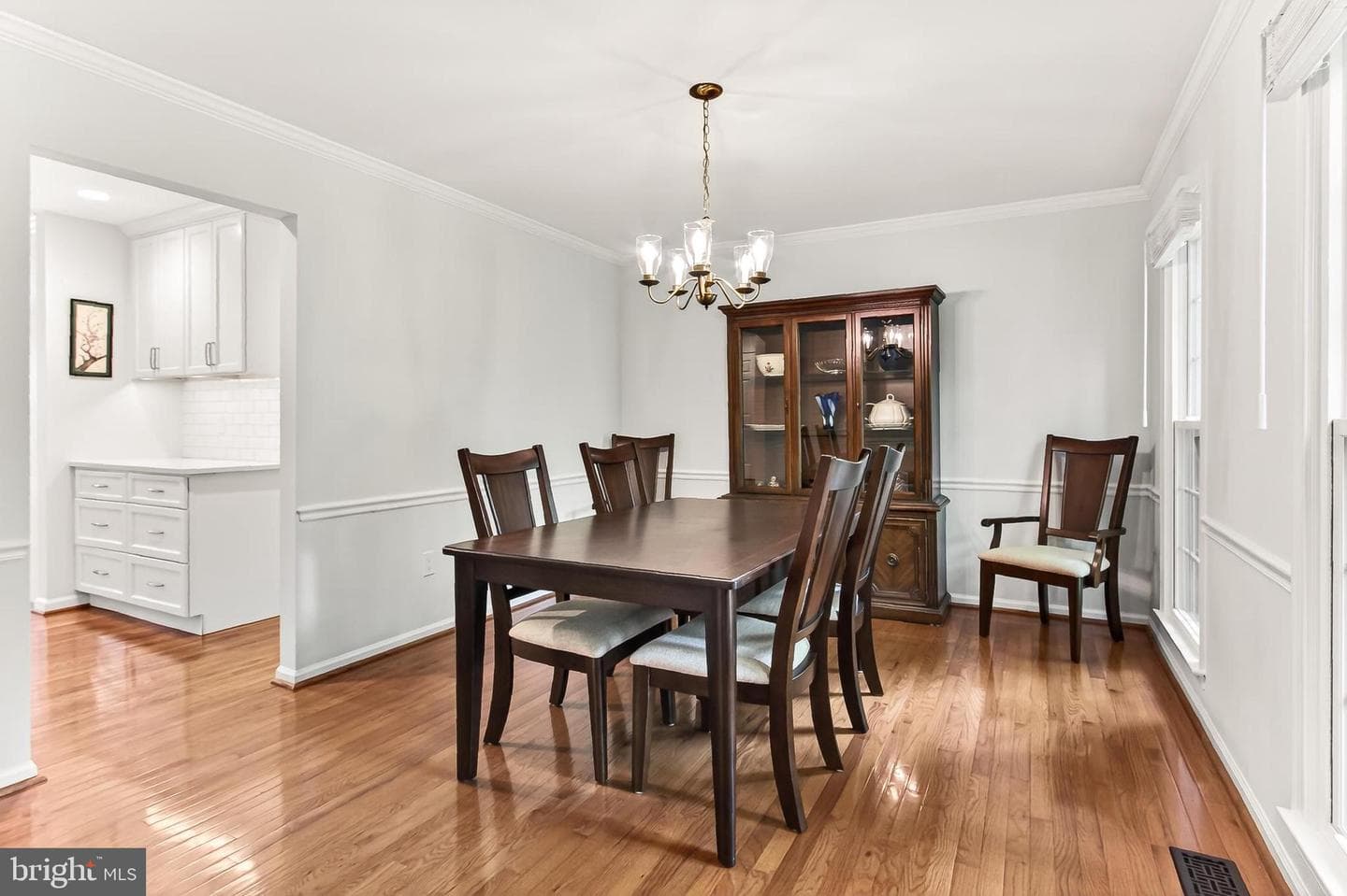 6042 Makely Drive photo 30