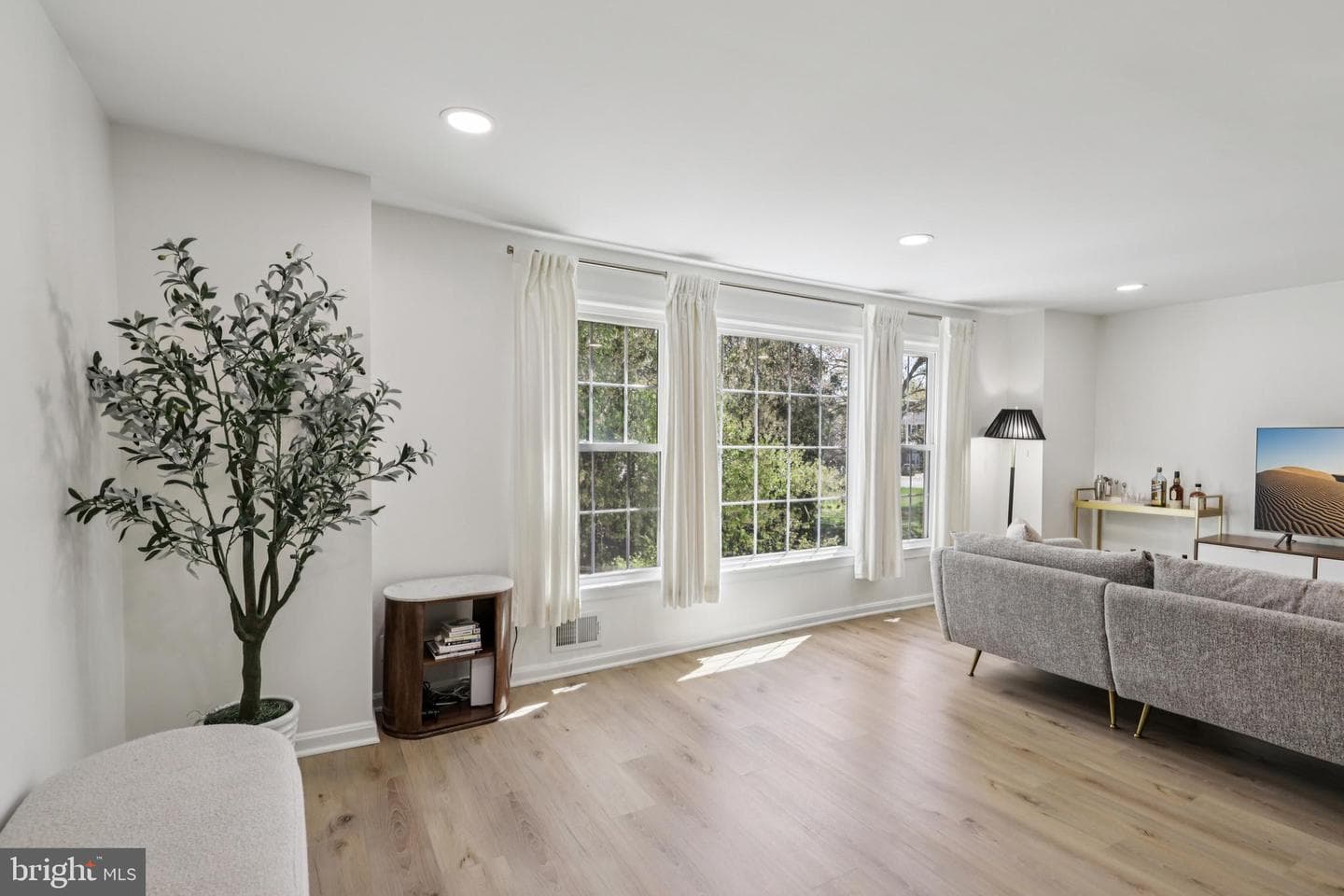 4321 Gramercy Circle photo 24