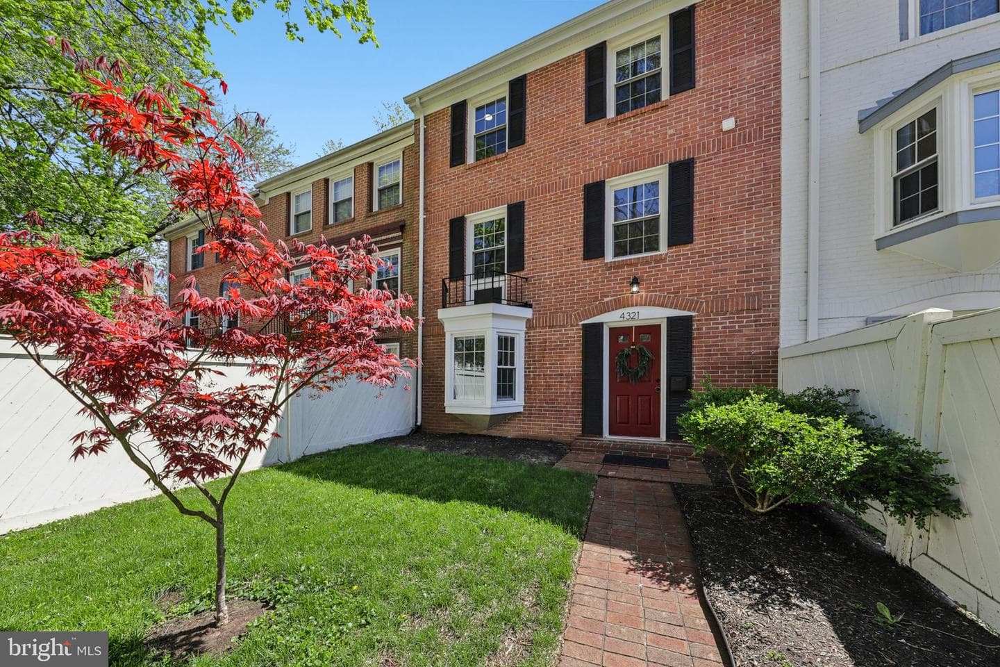 4321 Gramercy Circle photo 7