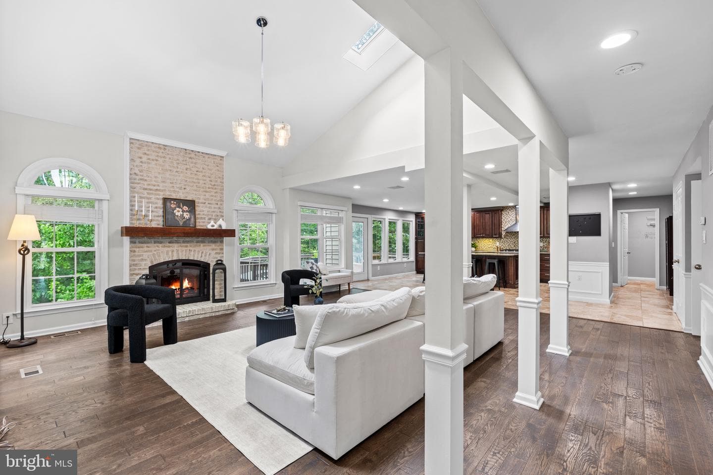 6836 Compton Heights Circle photo 10