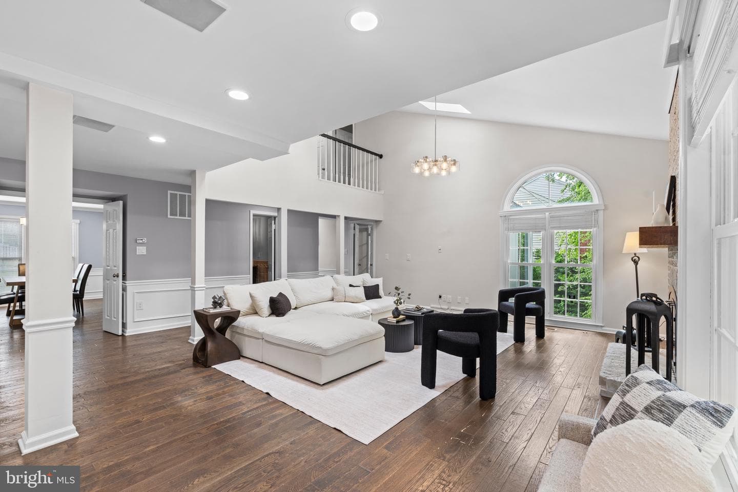 6836 Compton Heights Circle photo 12