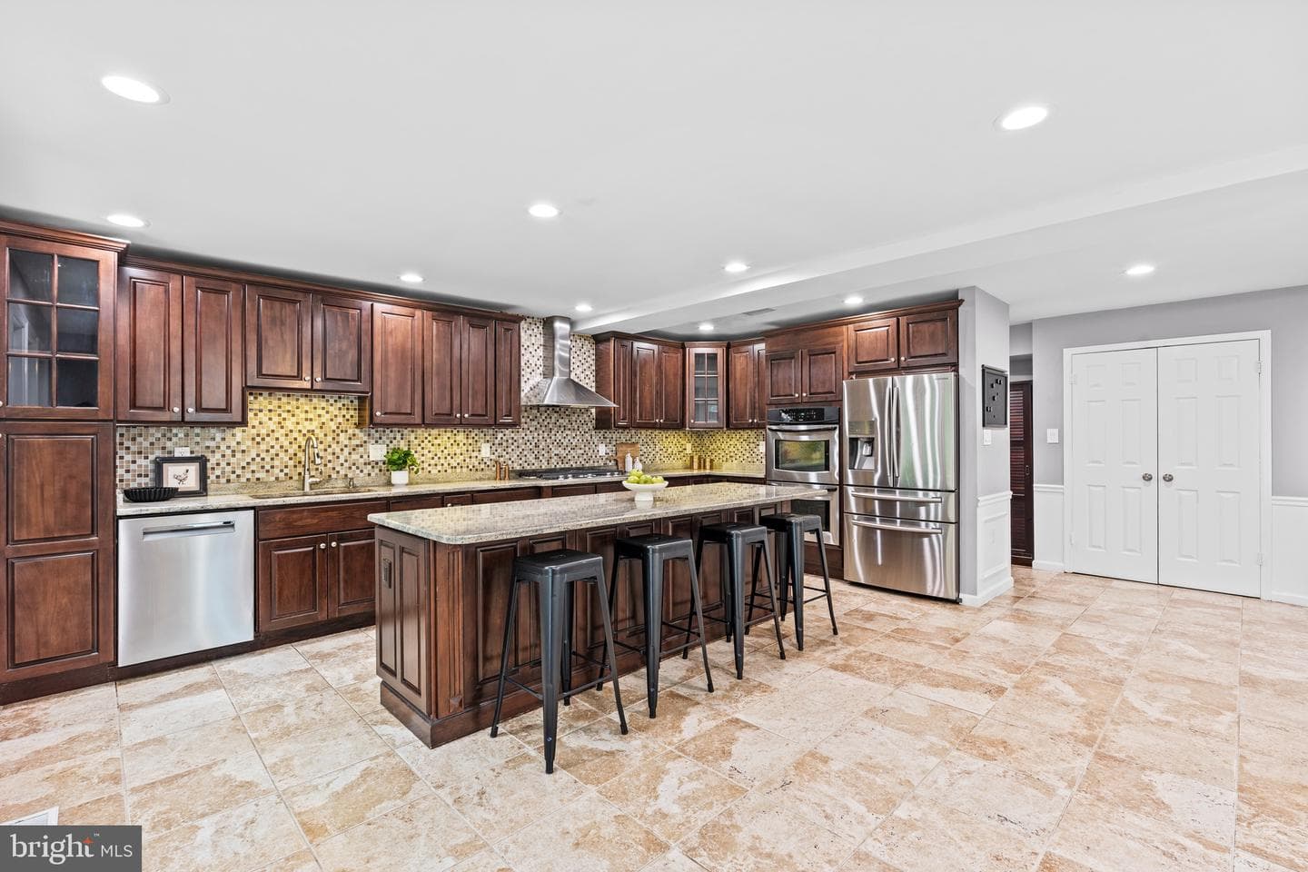 6836 Compton Heights Circle photo 14