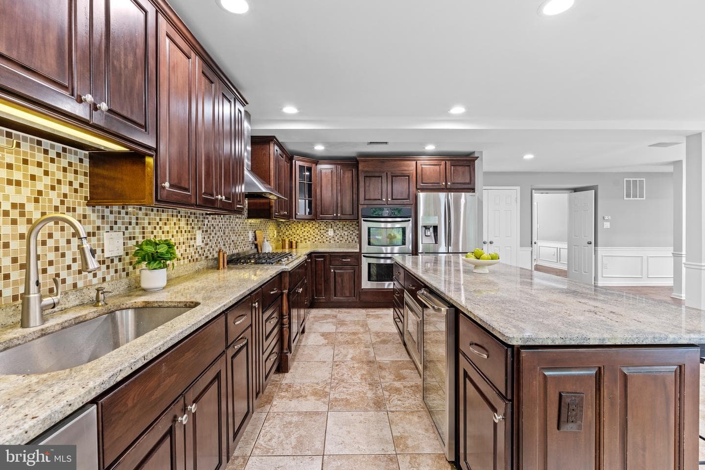 6836 Compton Heights Circle photo 16