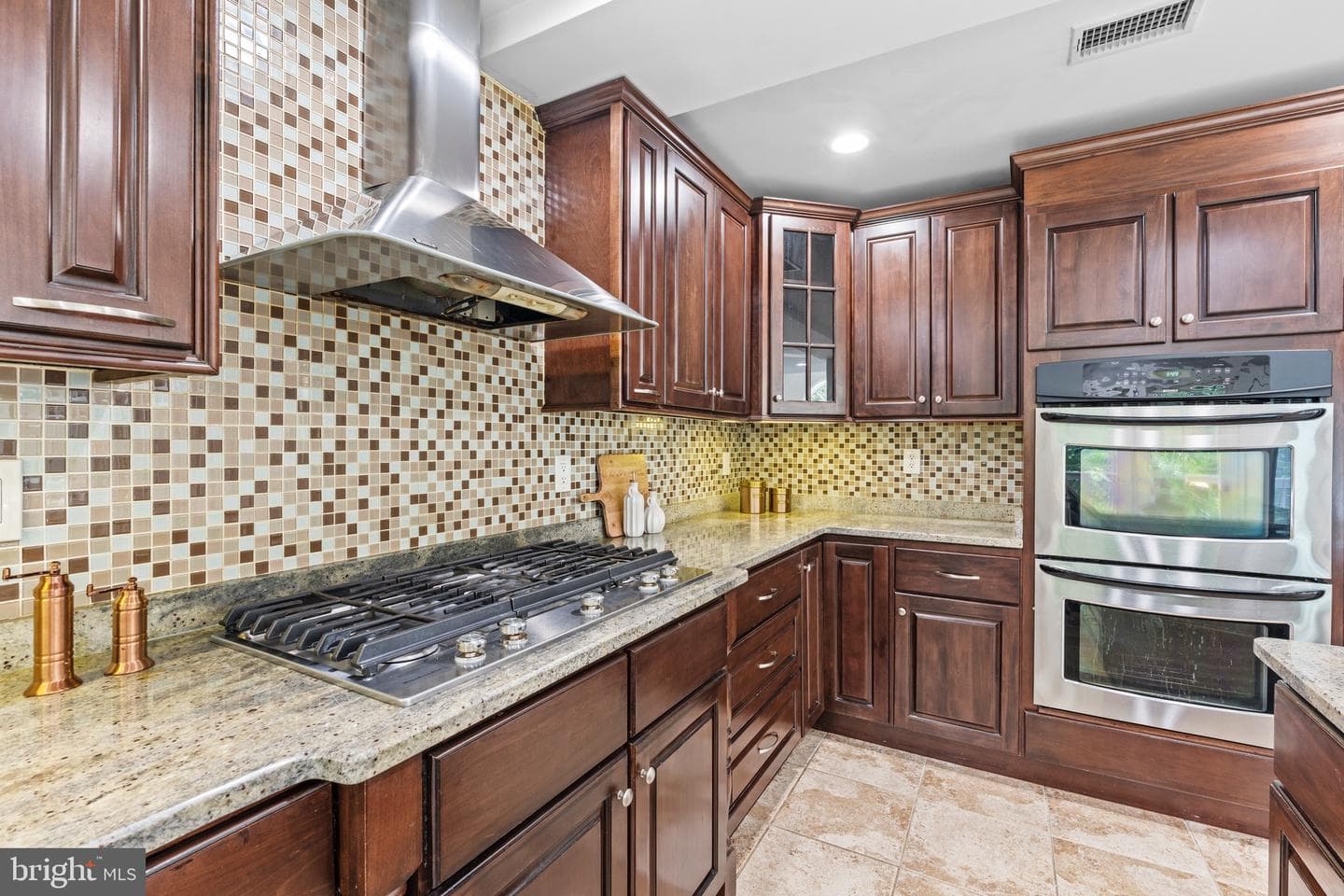 6836 Compton Heights Circle photo 17
