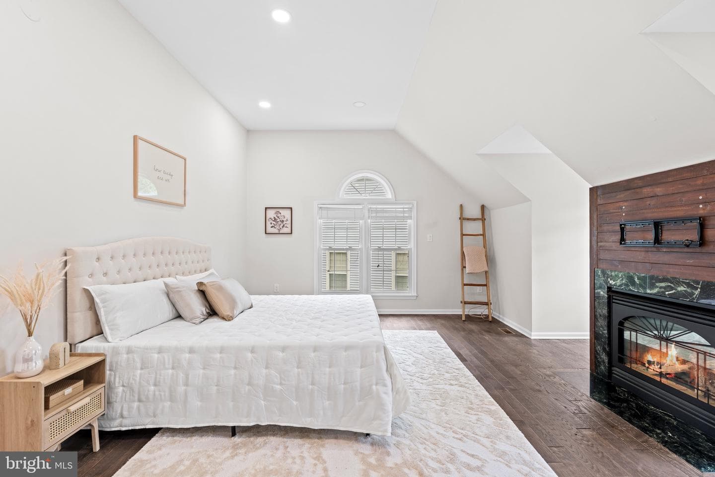 6836 Compton Heights Circle photo 24