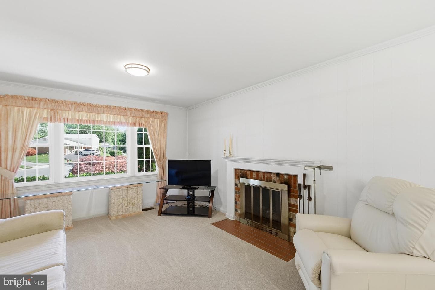 9385 Saddlemount Court photo 22