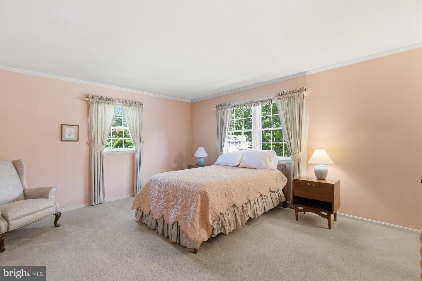 9385 Saddlemount Court photo 32