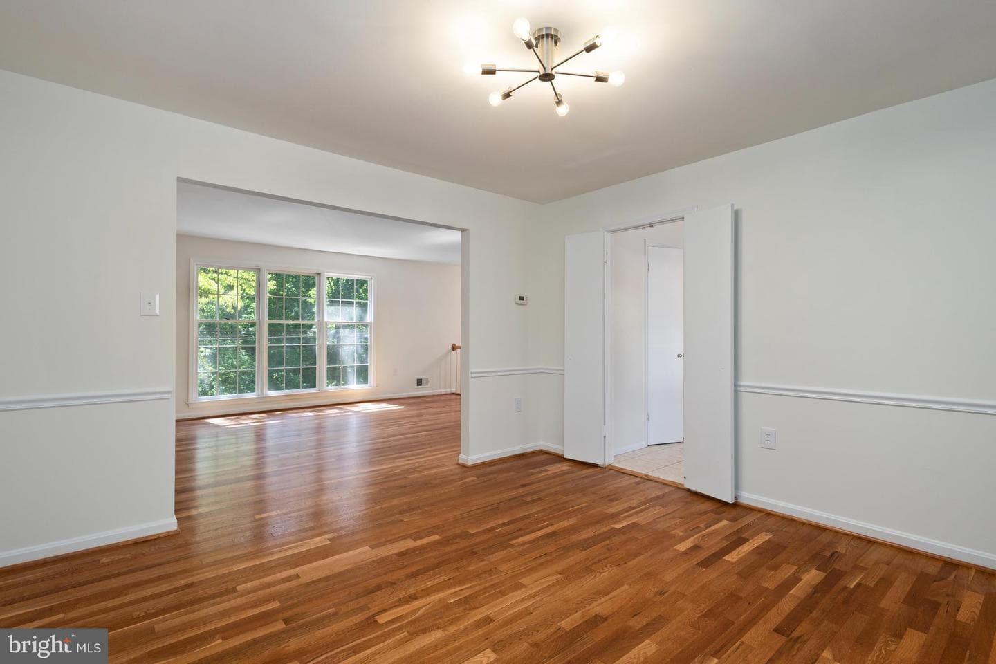 4300 Roberts Avenue photo 18
