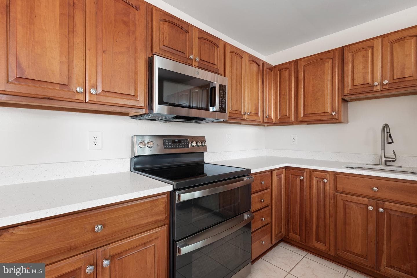 4300 Roberts Avenue photo 25