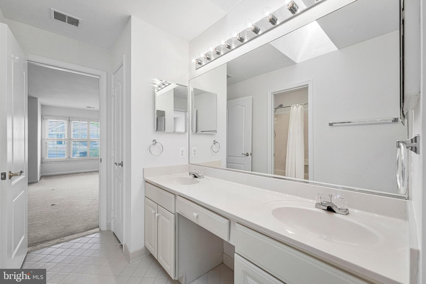 10003 Donal Lane photo 34