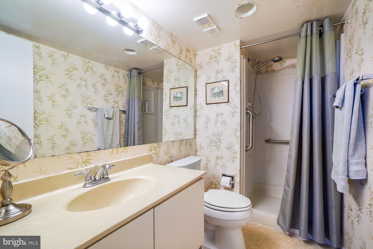 5901 Mount Eagle Drive #1216 photo 27