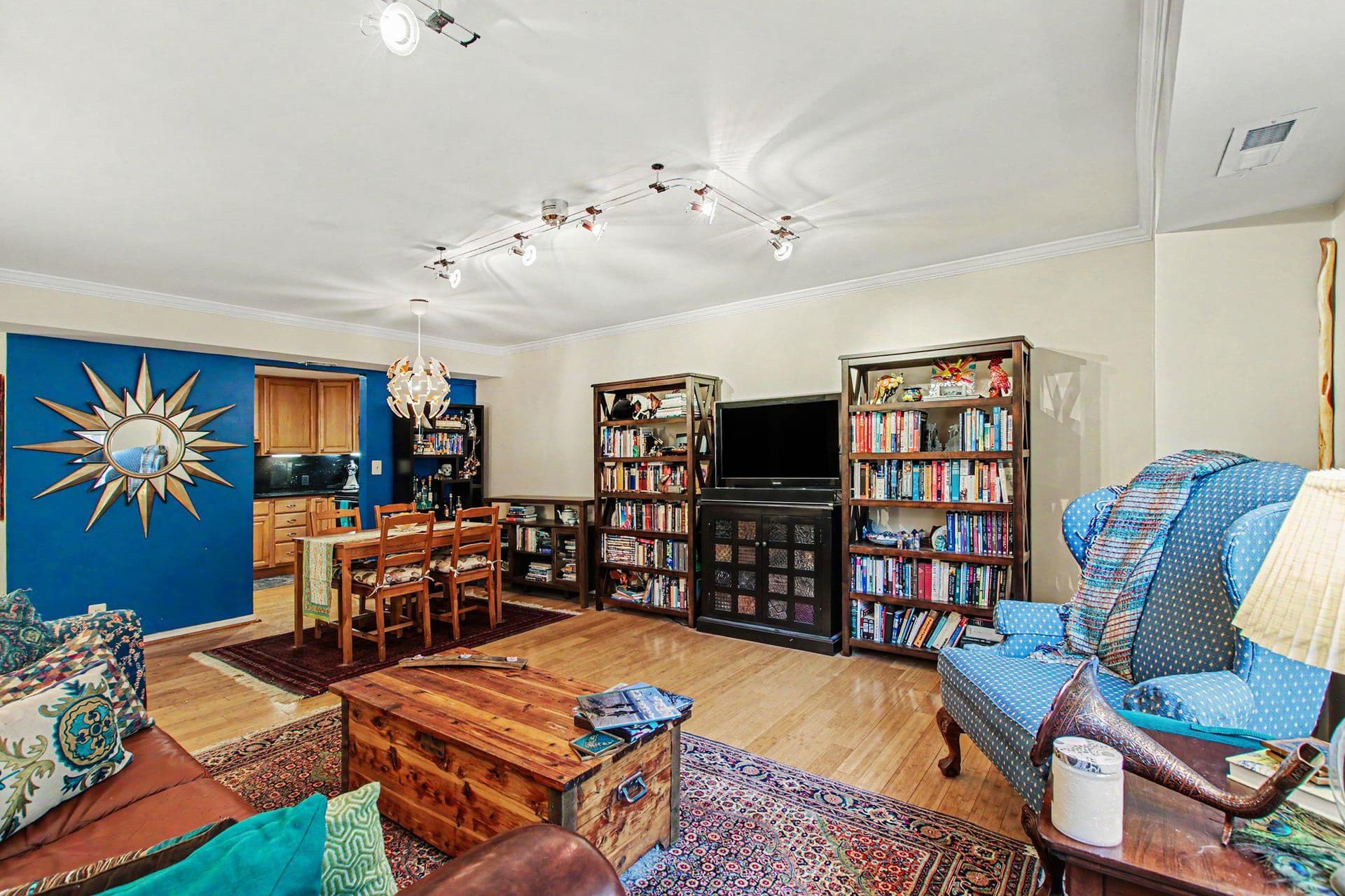 7621 Provincial Drive #307 photo 4