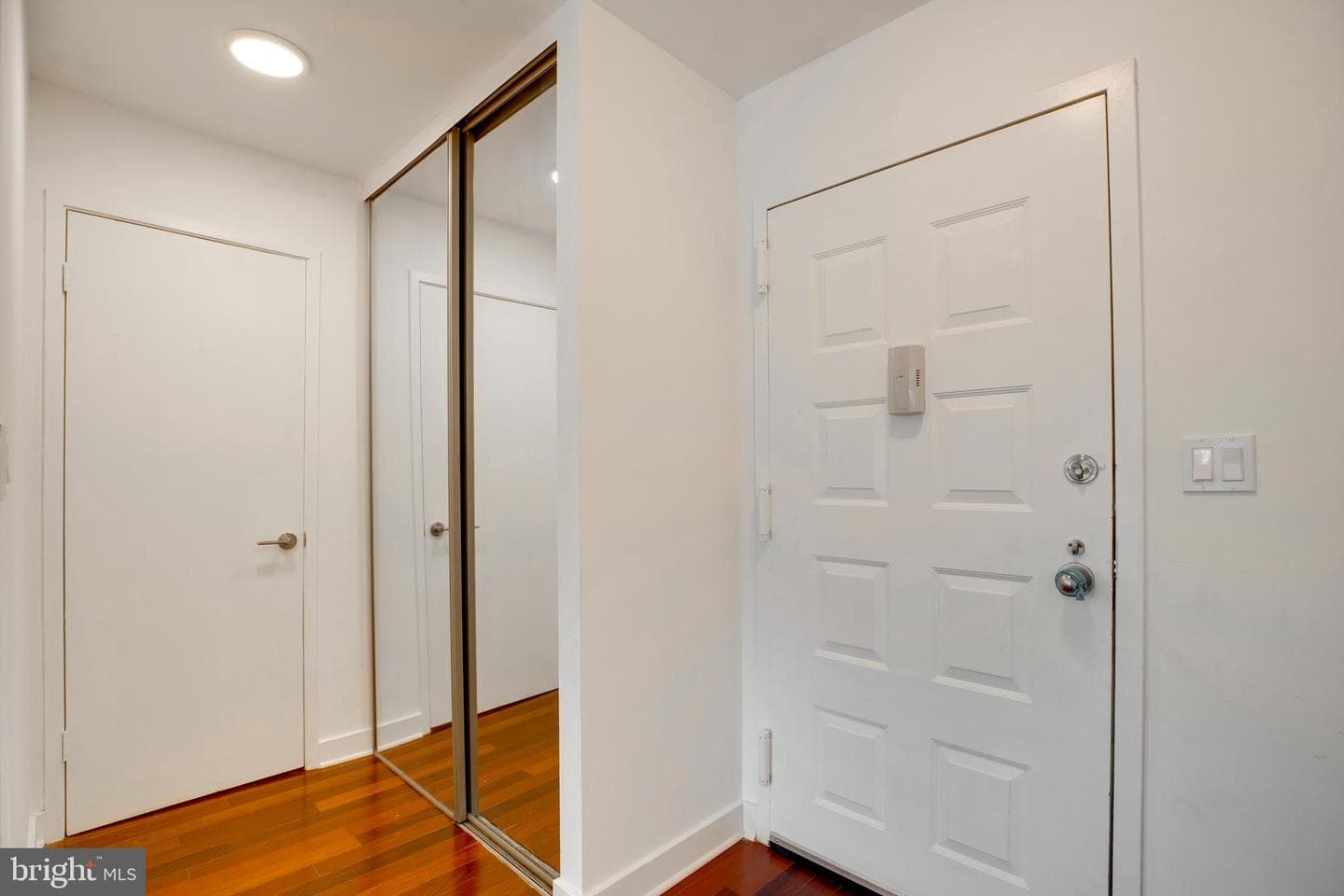 8380 Greensboro Drive #607 photo 2