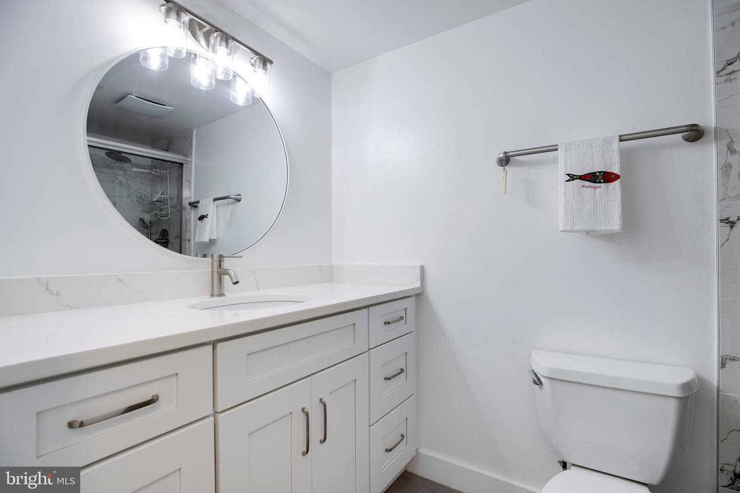 8380 Greensboro Drive #607 photo 22
