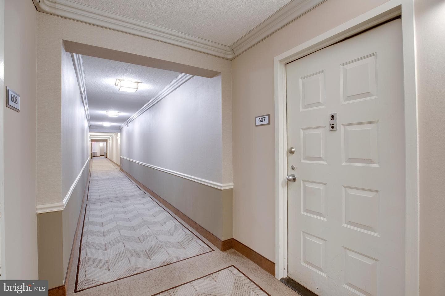 8380 Greensboro Drive #607 photo 27