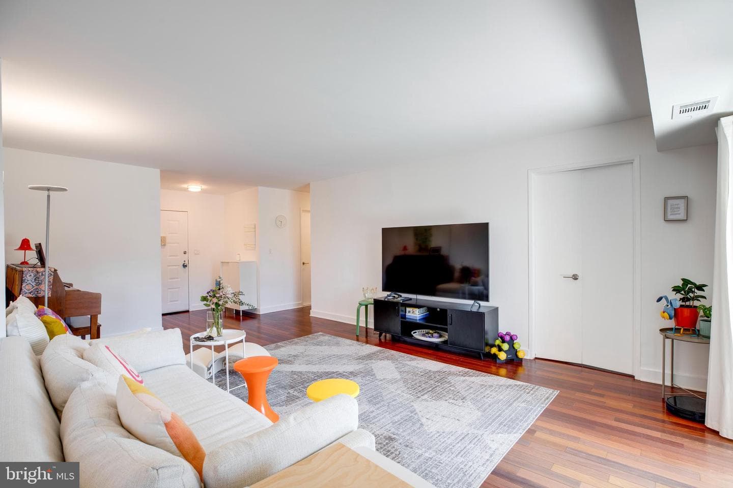8380 Greensboro Drive #607 photo 9