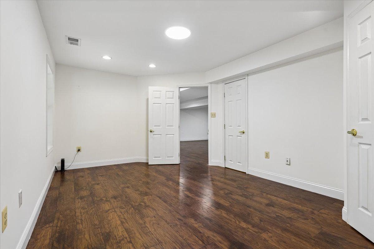 6859 Colonel Taylor Lane photo 35