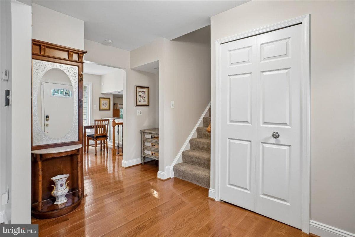 9739 Ironmaster Drive photo 3