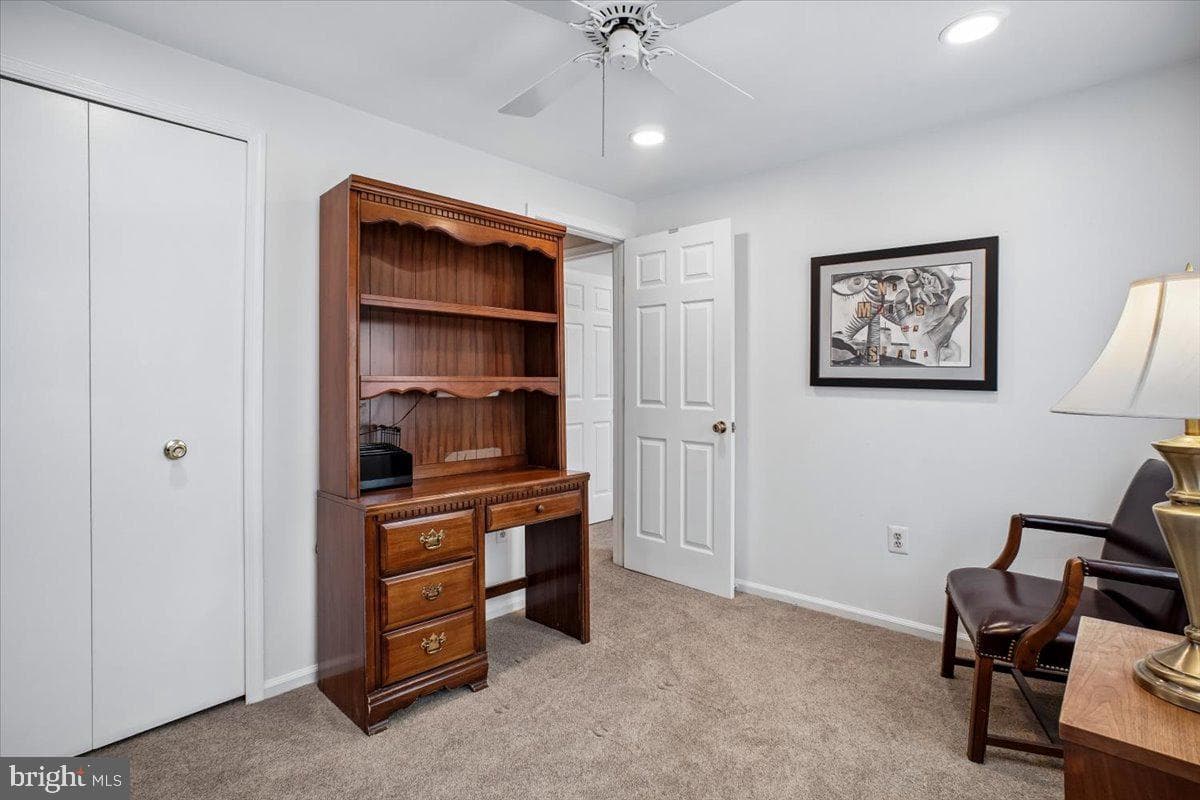 9739 Ironmaster Drive photo 34