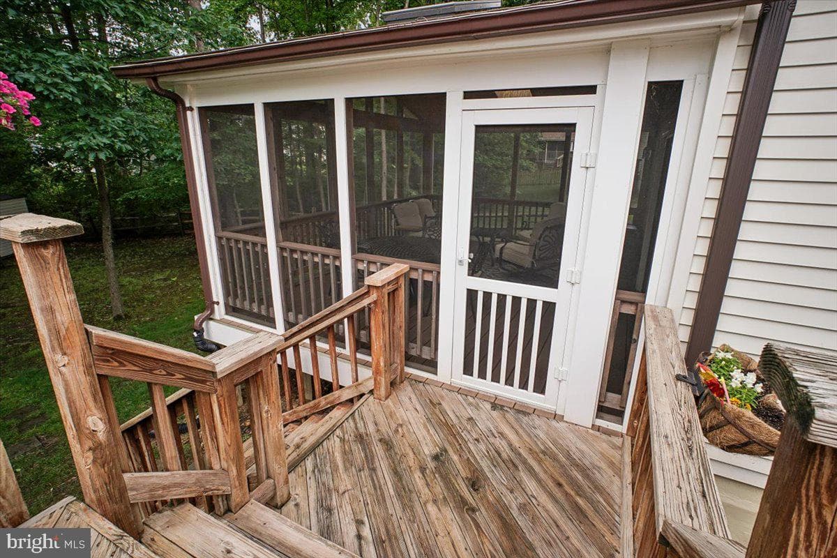 9739 Ironmaster Drive photo 45