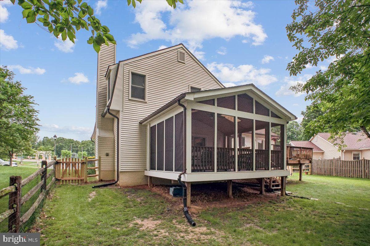 9739 Ironmaster Drive photo 52