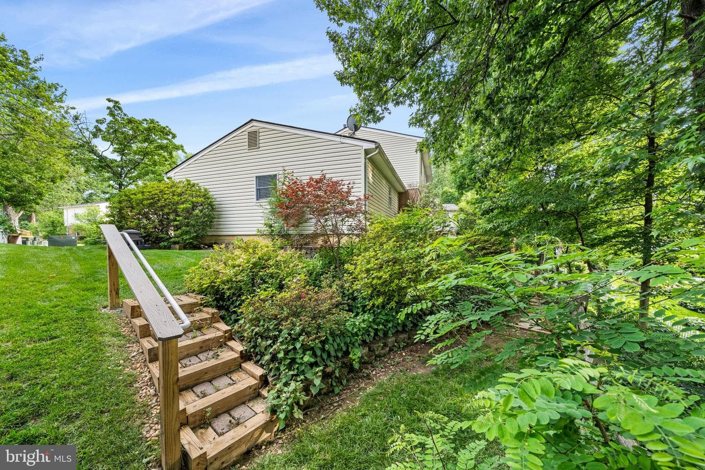 8522 Fairburn Drive photo 39