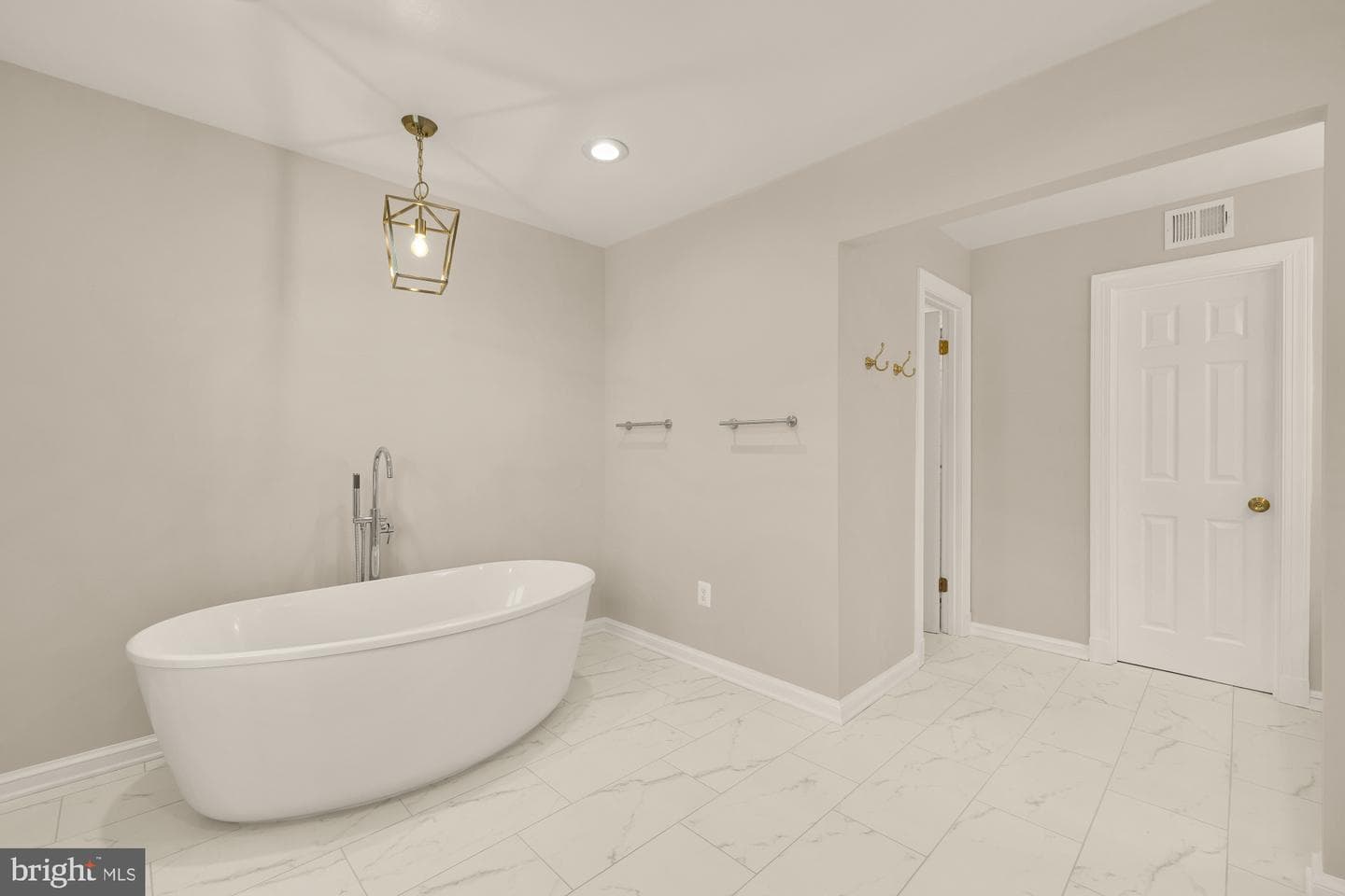3505 Wilton Hall Court photo 26
