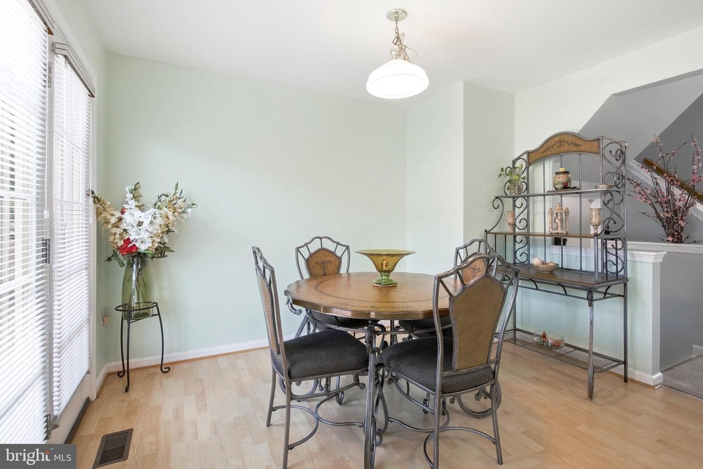 6397 Stagg Court photo 5