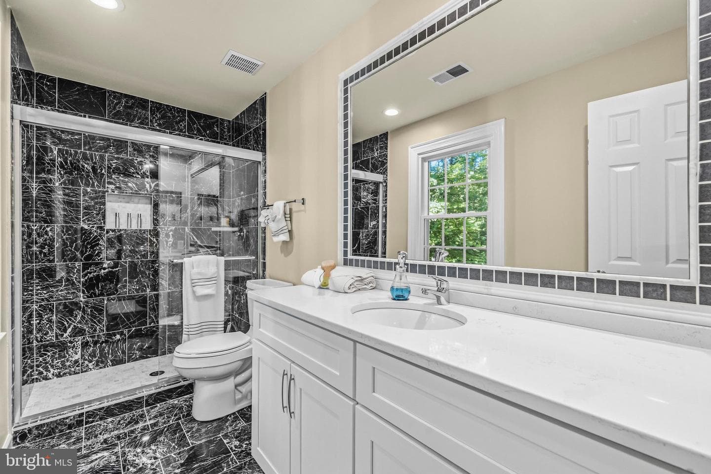 8018 Eddy Bend Trail photo 32