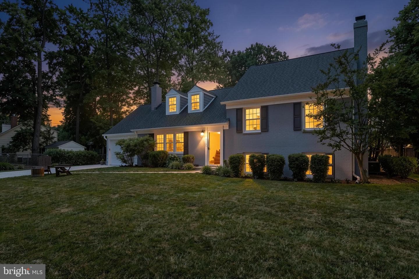8318 Woodacre St photo 45