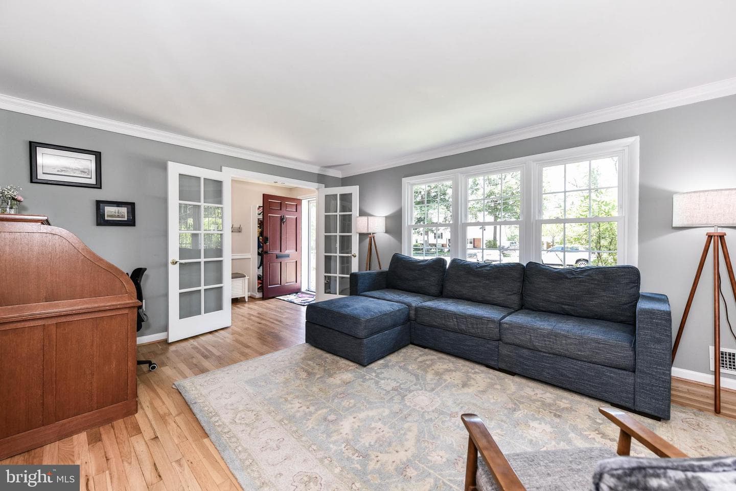 8318 Woodacre St photo 5
